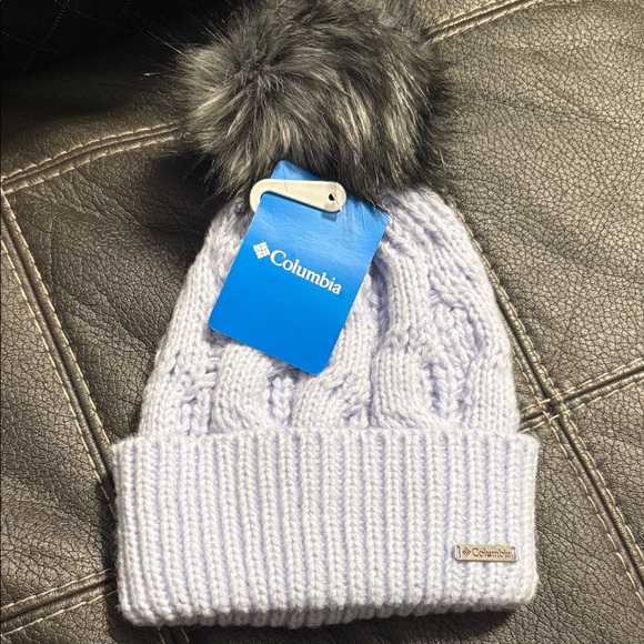 Columbia Knit Beanie with Dark Gray Pom-Pom - Picture 1 of 1